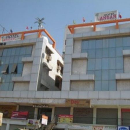 阿穆达巴 Angan Residency酒店 外观 照片